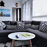Amazing Toppilansaari Apartment